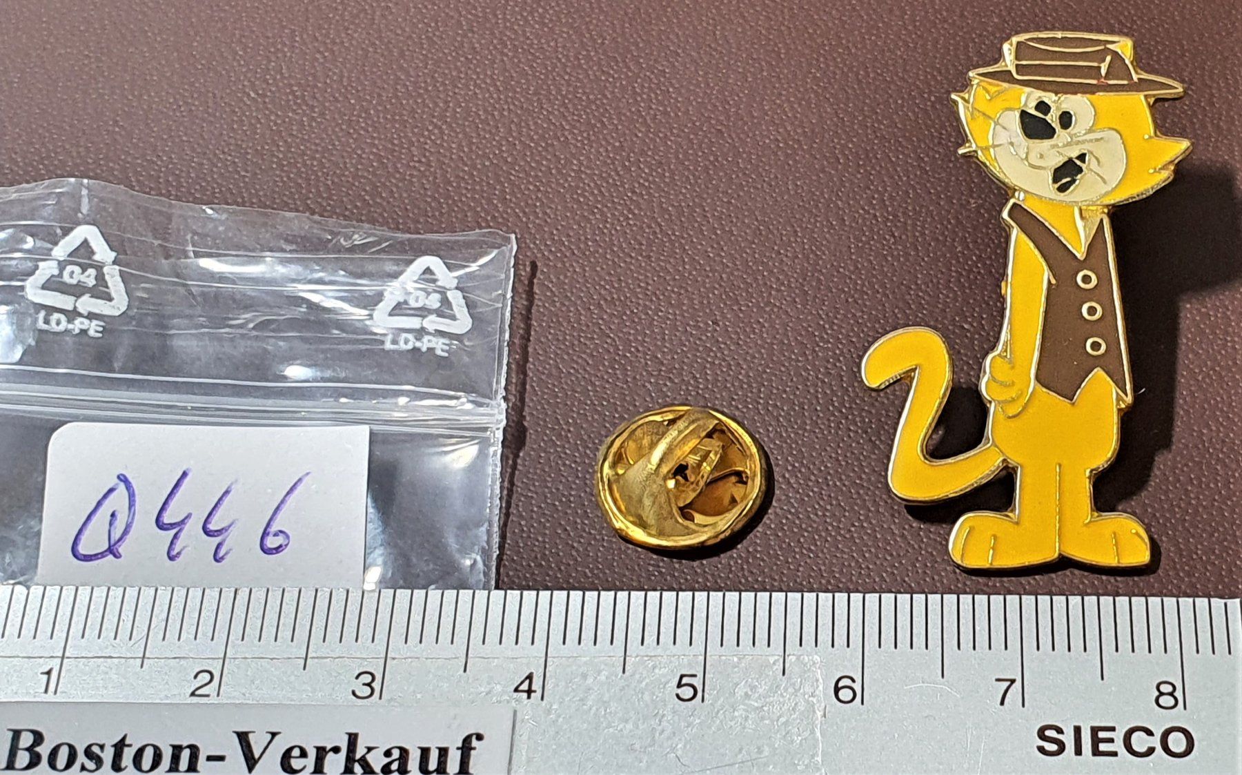 Placchette & Badge: Q446 - Pin Comic Figur - Katze Cat – Usato da Reinach BL venduto da Boston-Verkauf 1