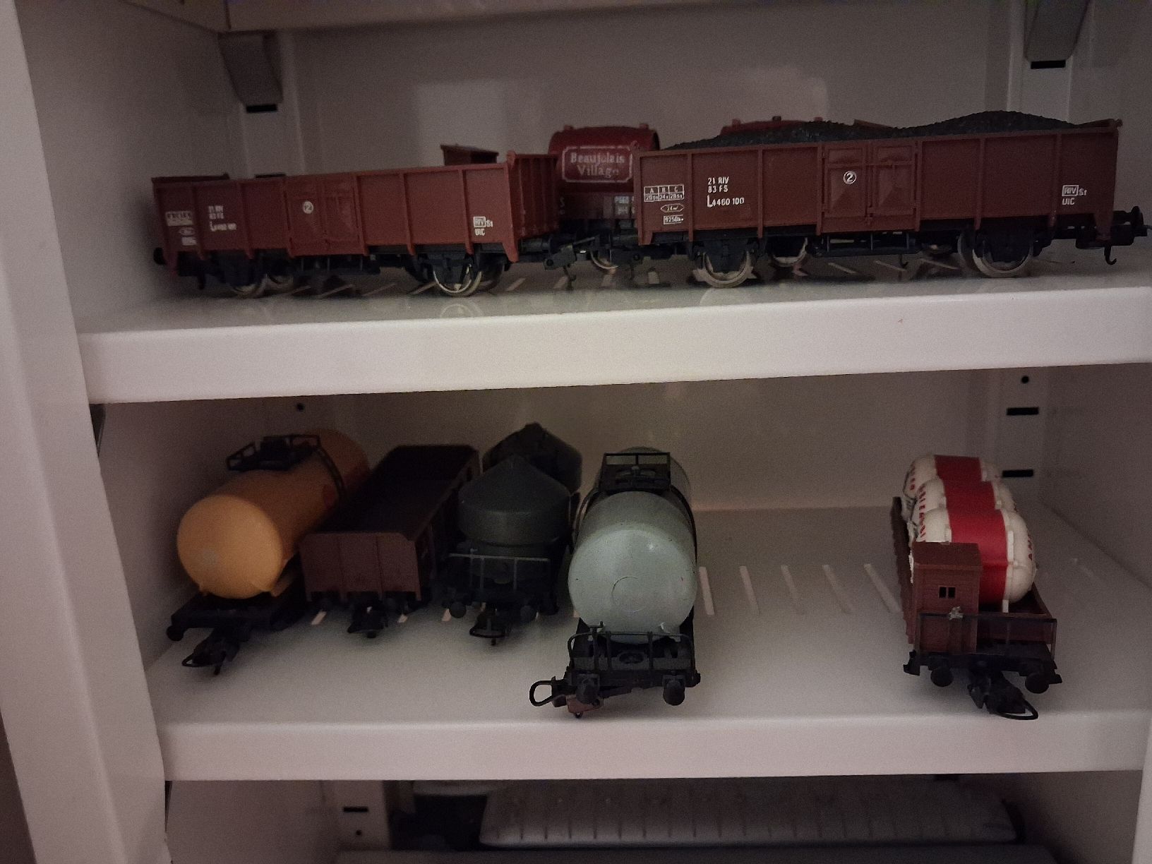 Lima Modellini di ferrovie: Modelleisenbahn Waggons Konvolut Konvolut  – Difettoso da Münsingen venduto da mustang1975 1