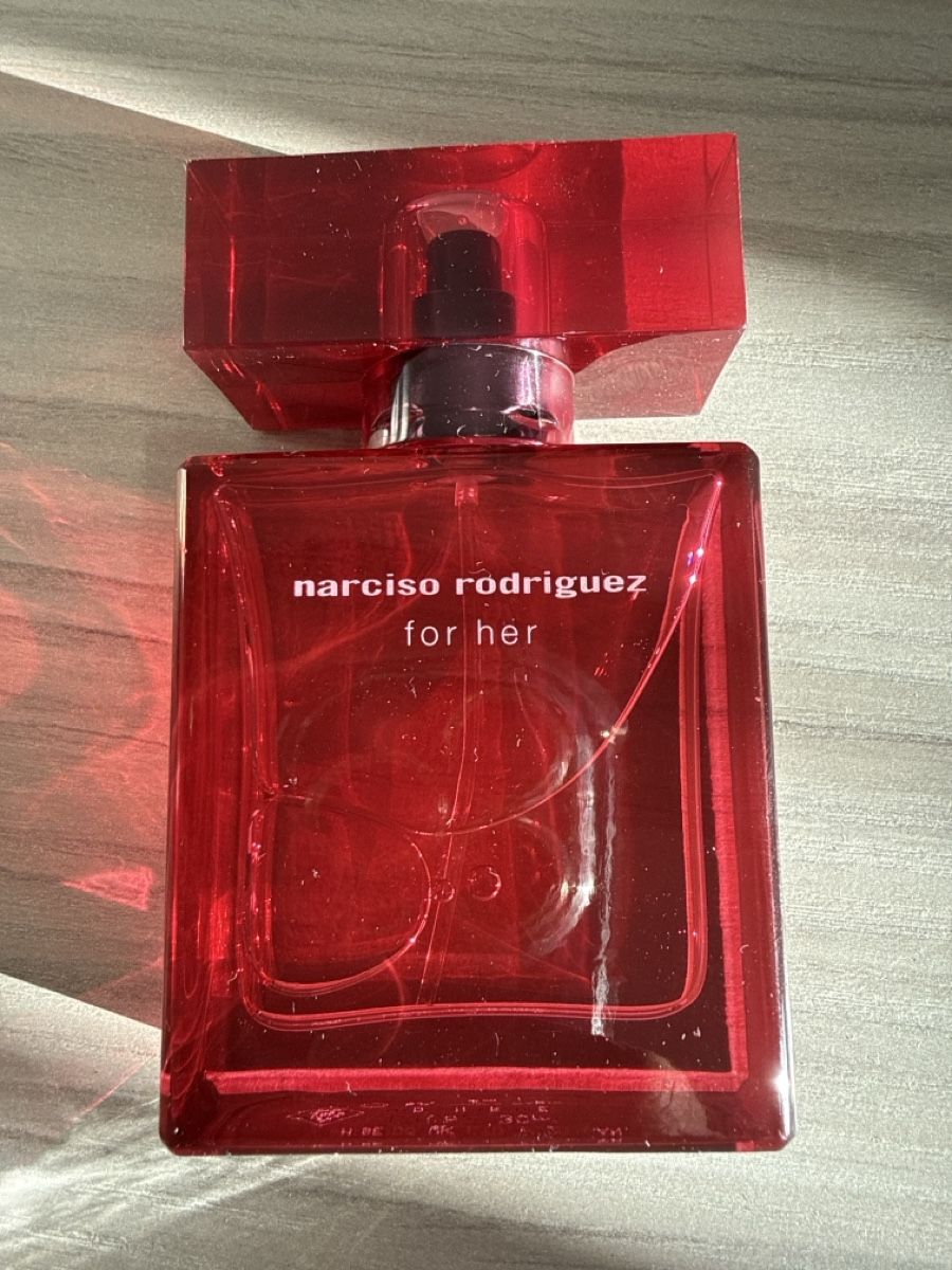 Narciso Rodriguez Parfums & Eau de Toilette: Narciso Rodriguez For Her Eau de Parfum Intense 30ml – Neuf (Voir description) à Amriswil par Ttsa