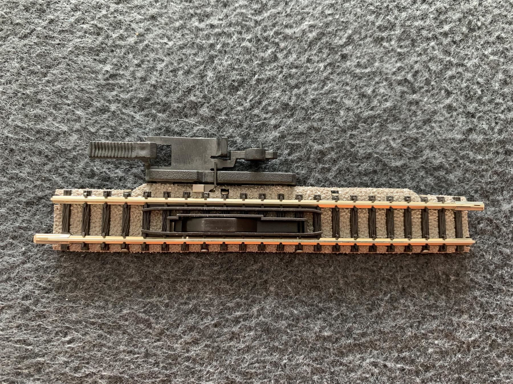 Fleischmann Modellini di ferrovie: Fleischmann 9114 dételeur manuel 111 mm – Nuovo e nell'imballaggio originale da Hauterive NE venduto da eriamch