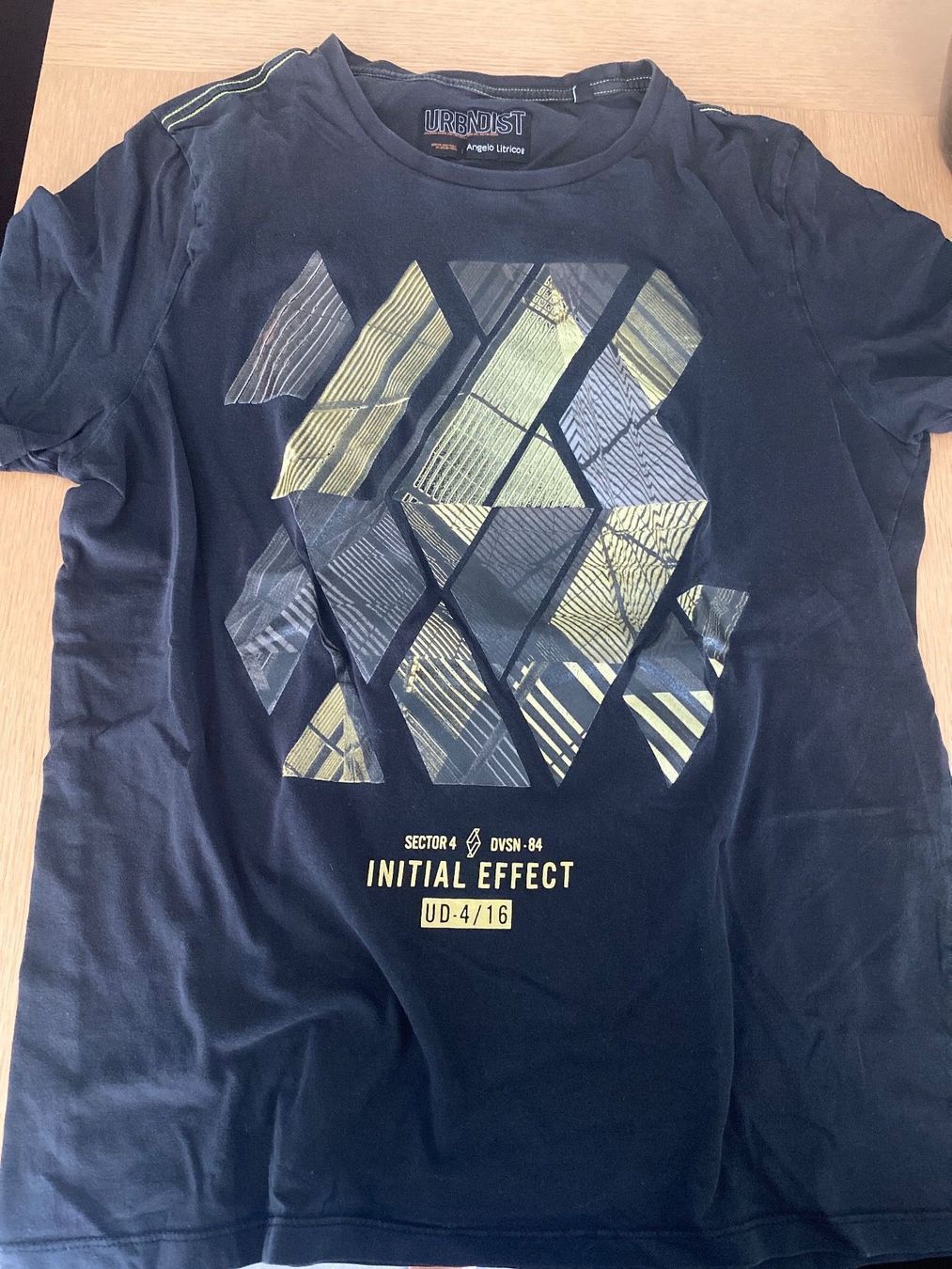T-Shirts: T-shirt Taille M – Gebraucht aus Delémont von Ma_LoU.01