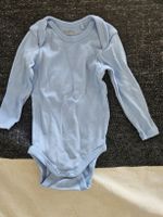 Body langarm hellblau Grösse 62/68