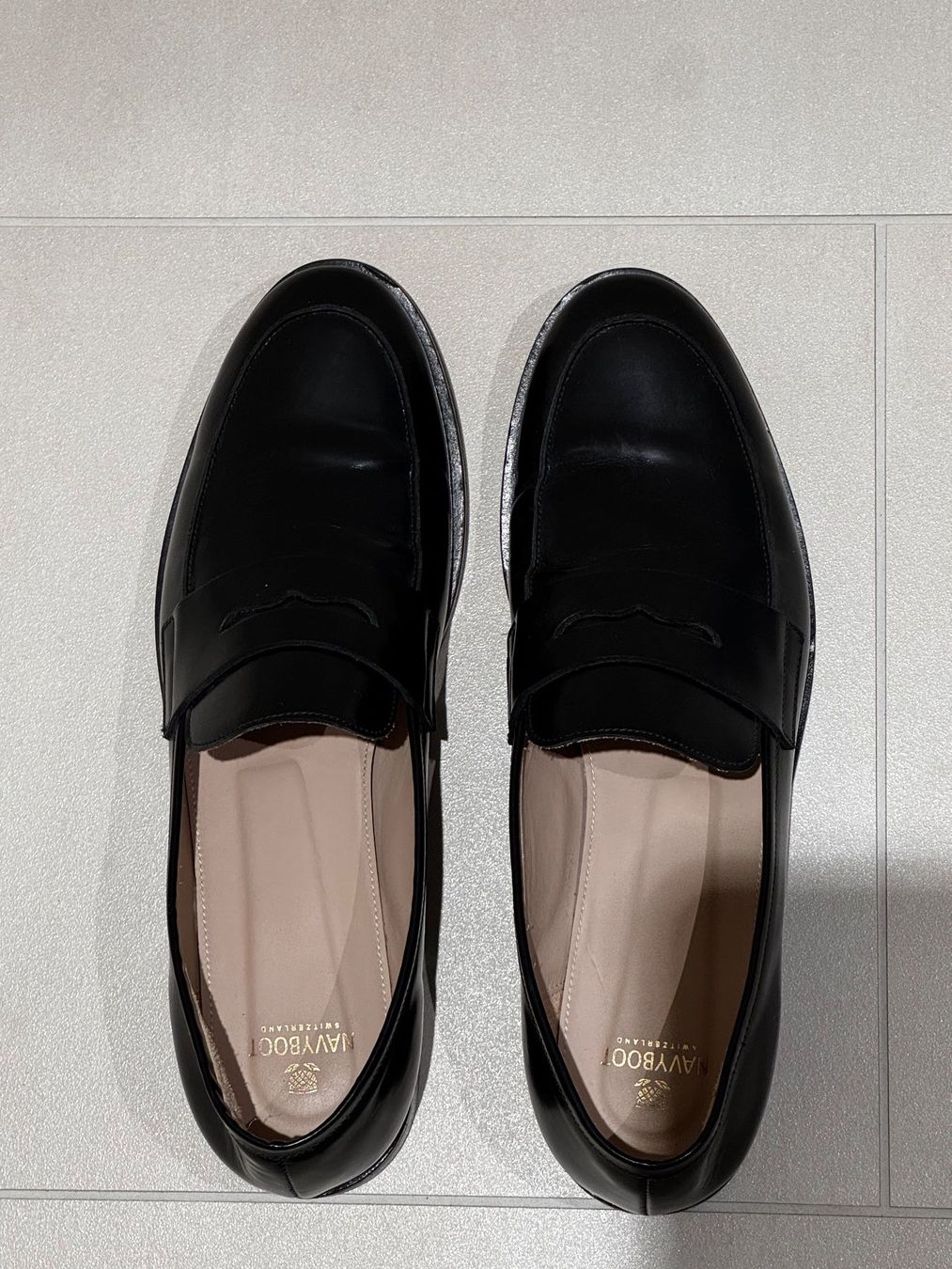 Scarpe da donna: Navyboot Loafers – Nuovo (secondo la descrizione) da Zwillikon venduto da jackson65