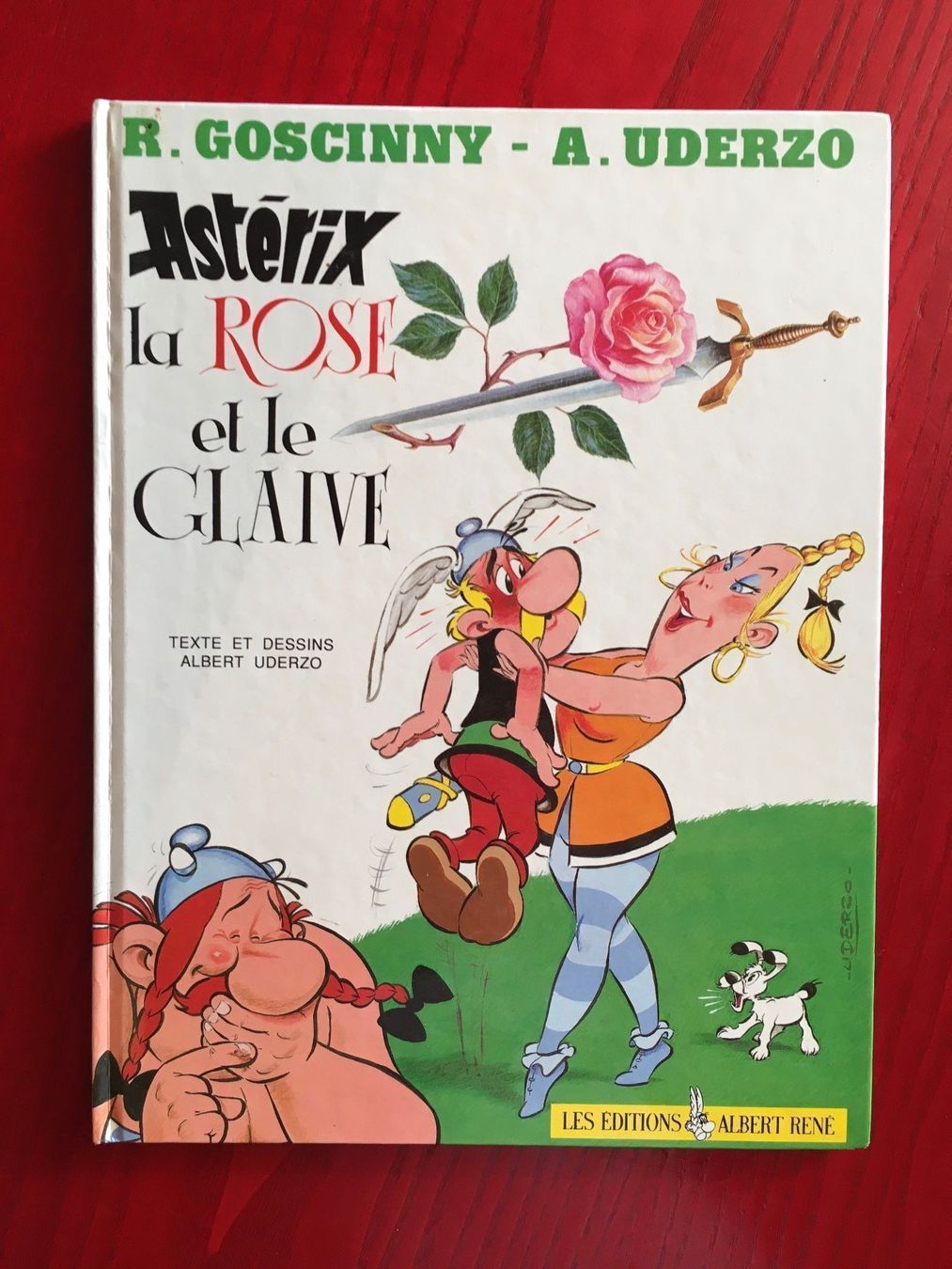 BD: Astérix - La rose et le glaive – D'occasion à Commugny par Alexnicolas11