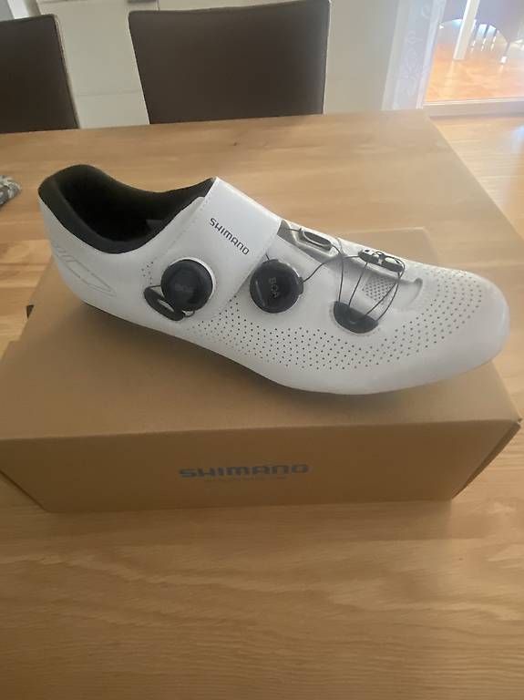 Herrenschuhe: Rennrad-Schuhe – Gebraucht aus Oberhofen AG von bea_vq2b