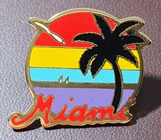 S527 - Pin USA AMERIKA / MIAMI