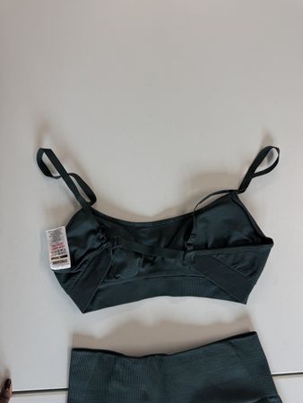 Gymshark green sports bra 