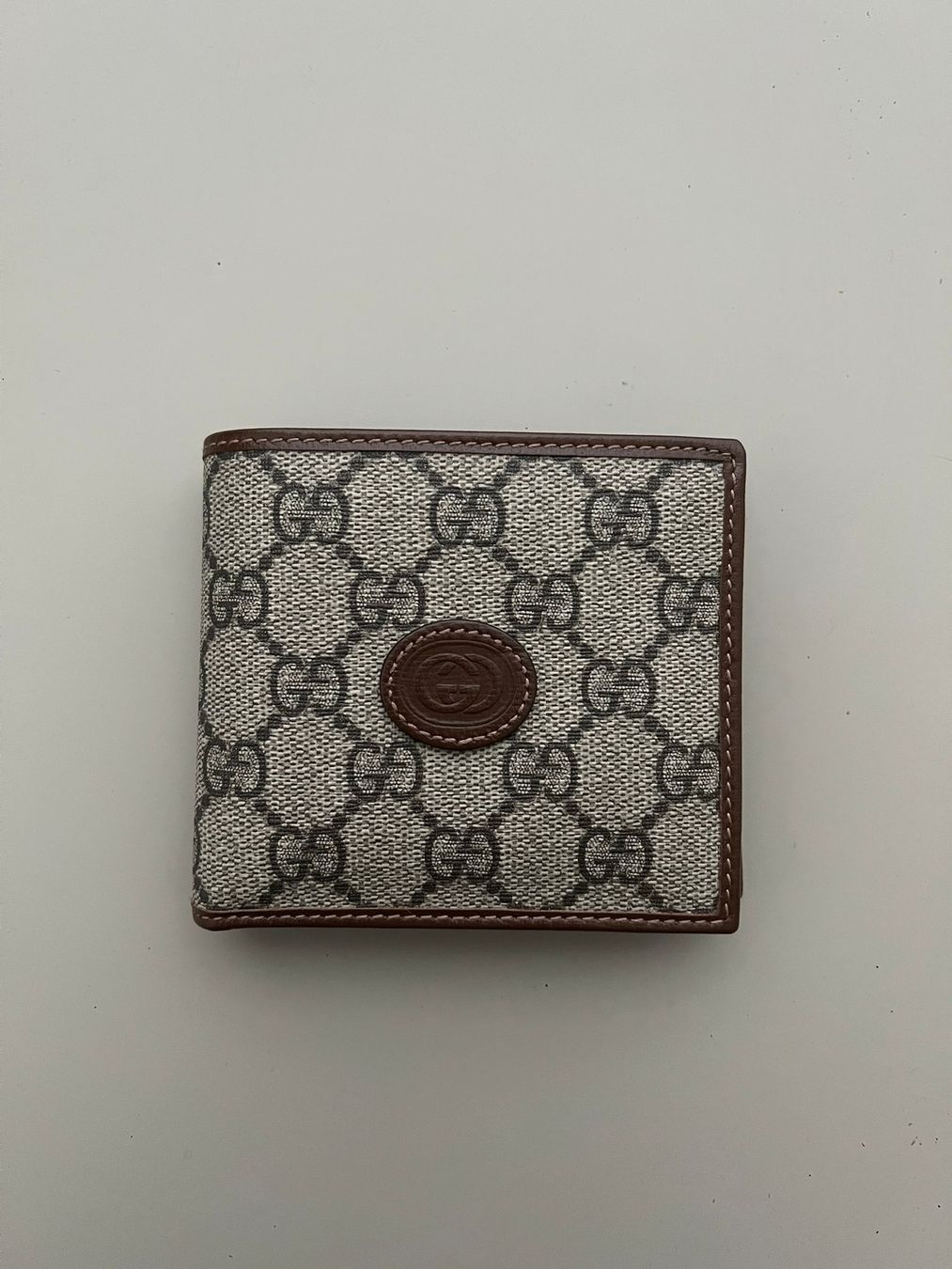 Gucci Portafogli: Gucci Portemonnaie – Nuovo (secondo la descrizione) da Fislisbach venduto da pakisine