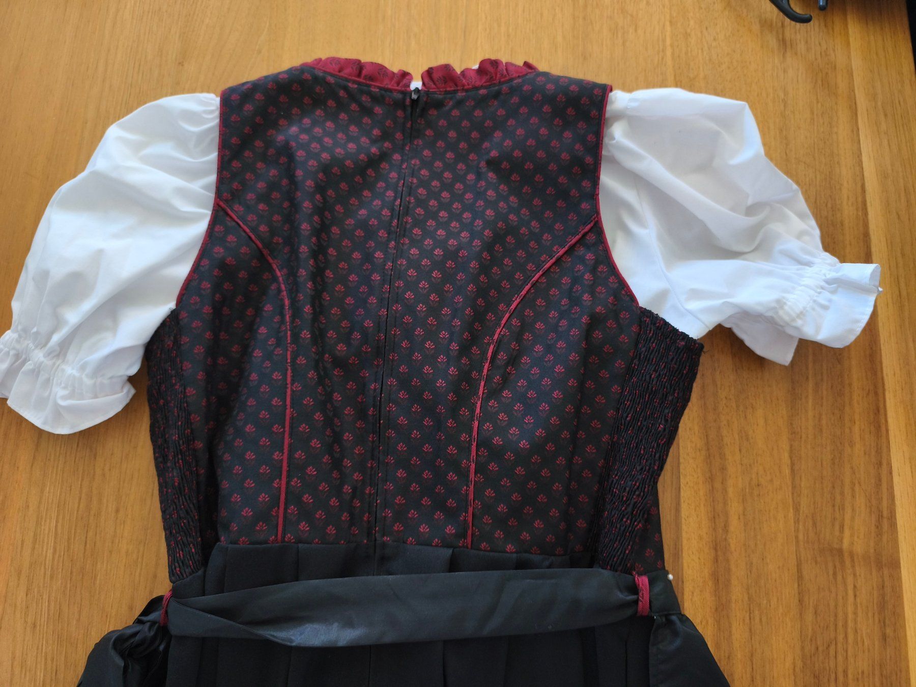 Kleider: Dirndl – Gebraucht aus Unterengstringen von brosi1313 3