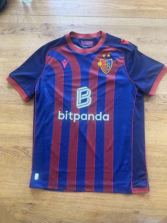 Canottiere & Pantaloni: FC Basel Heimtrikot 2025/26 Macron Grösse XL – Usato da Basel venduto da TineDittmar