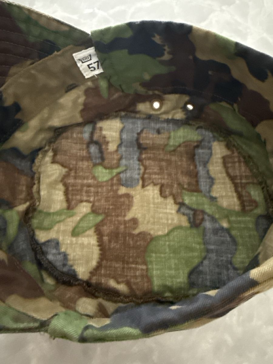 Armée suisse Chapeaux, bonnets & casquettes: Militär Mutz genäht – D'occasion à Winterthur par sje_lks5 2