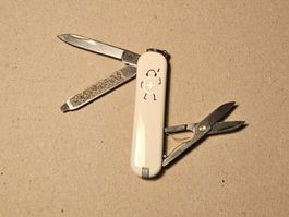 Victorinox classic SD Rhythms