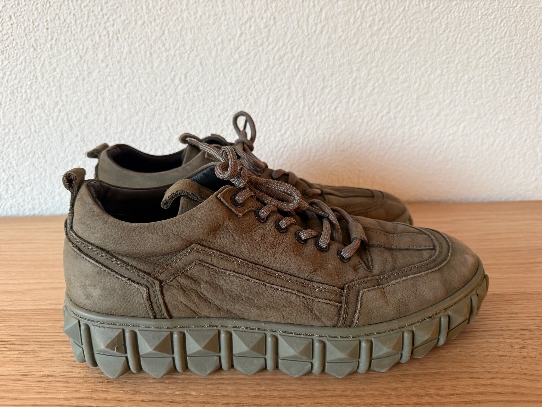 Scarpe da uomo: Sneaker grün Gr. 42 – Usato da Kloten venduto da ble_78dj 4