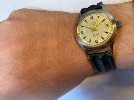 Tegrov Vintage Uhr der 60er Handaufzug 34 mm und