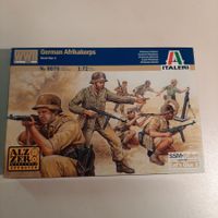 777 ... German Afrikakorps ... Italeri 6076