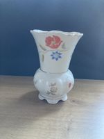 Vintage Blumenvase Porzellan weiss mit bunten Blumenmuster