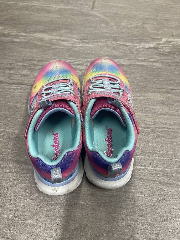 Scarpe per ragazze: Skechers Turnschuhe Gr. 28 bunt  – Usato da Zufikon venduto da Facerhead 1