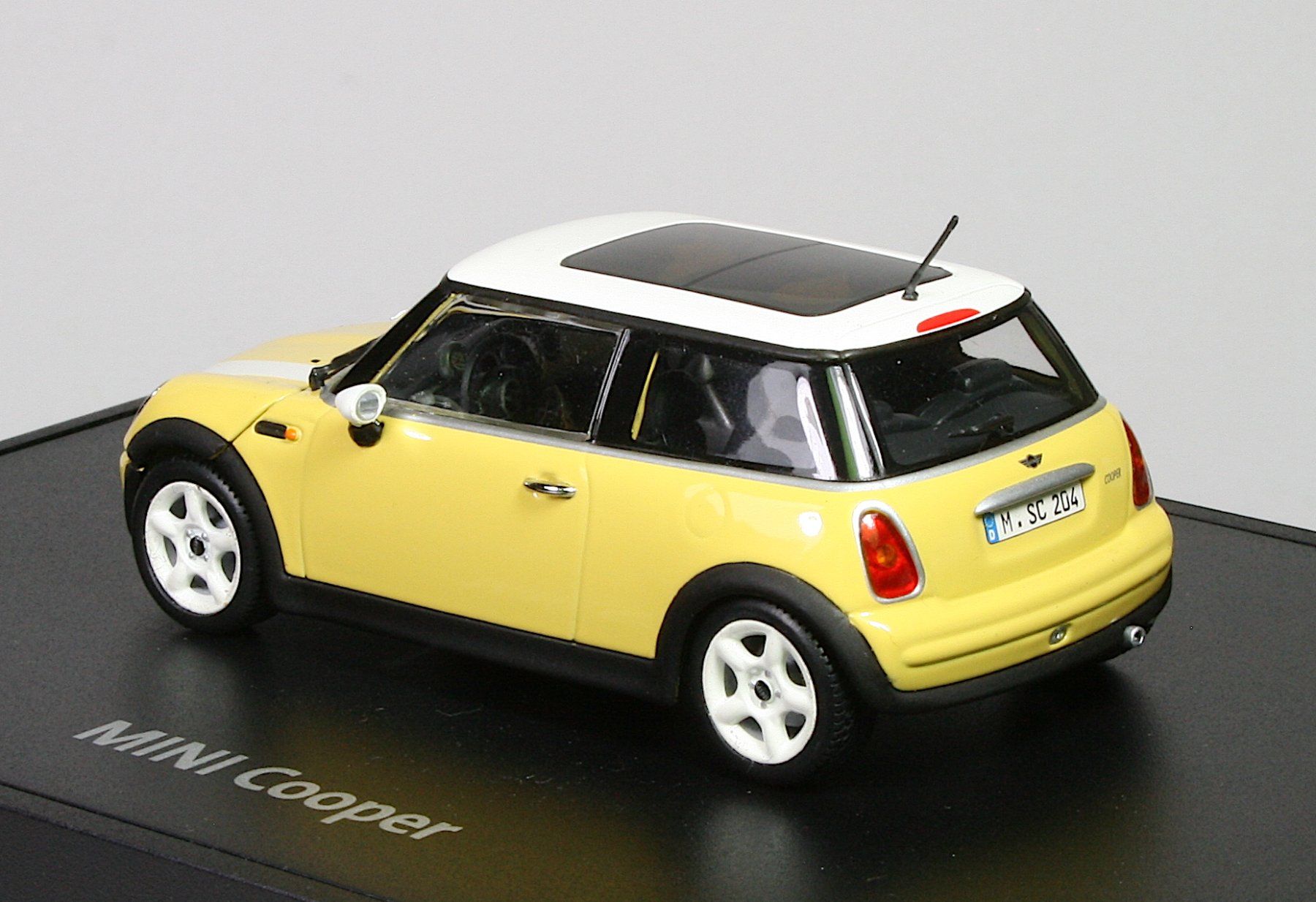 Minichamps Modellini d'auto: Minichamps Mini Cooper 2000 – Nuovo (secondo la descrizione) da Elsau venduto da Peekay8 4