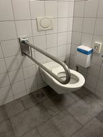 Sanitär Material von ganzem Schulhaus