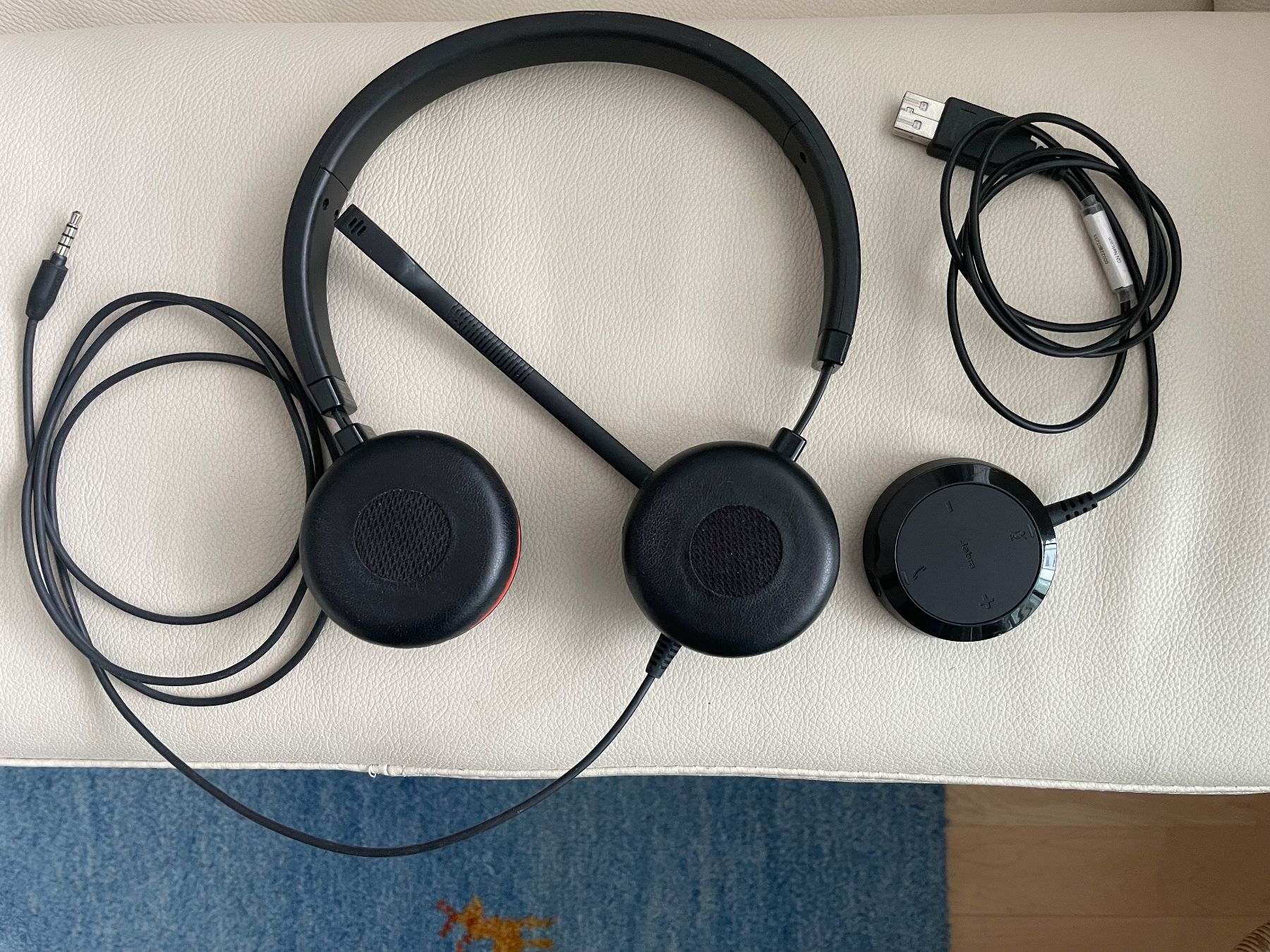 Jabra Cuffie: Jabra Evolve 30 II - MS Stereo - TOPZUSTAND OFFICE – Usato da Ittigen venduto da olli68
