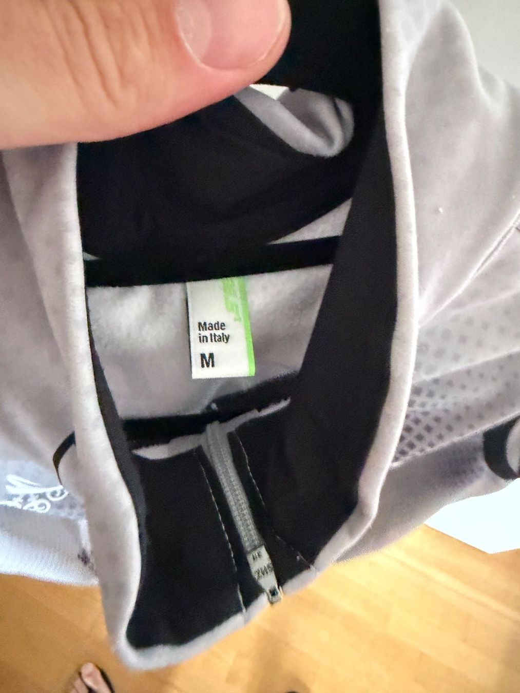 Gilets: Q36.5 Pro Team 2024 Vest Size M – D'occasion à Küsnacht ZH par gma_67jc 2