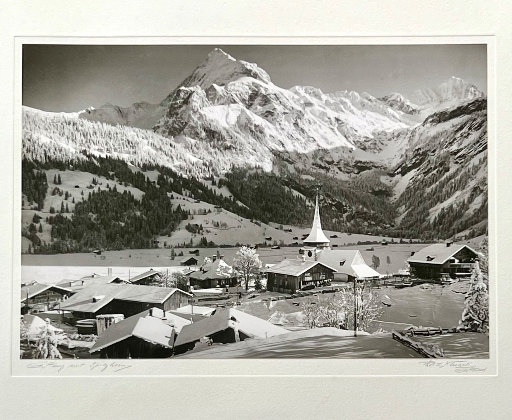 Foto & Immagini: Jacques Naegeli, Gstaad, Fotografie Stein mit Spitzhorn – Nuovo (secondo la descrizione) da Vaduz venduto da Unikate-Markt 1