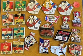 kleine Pin Sammlung  12