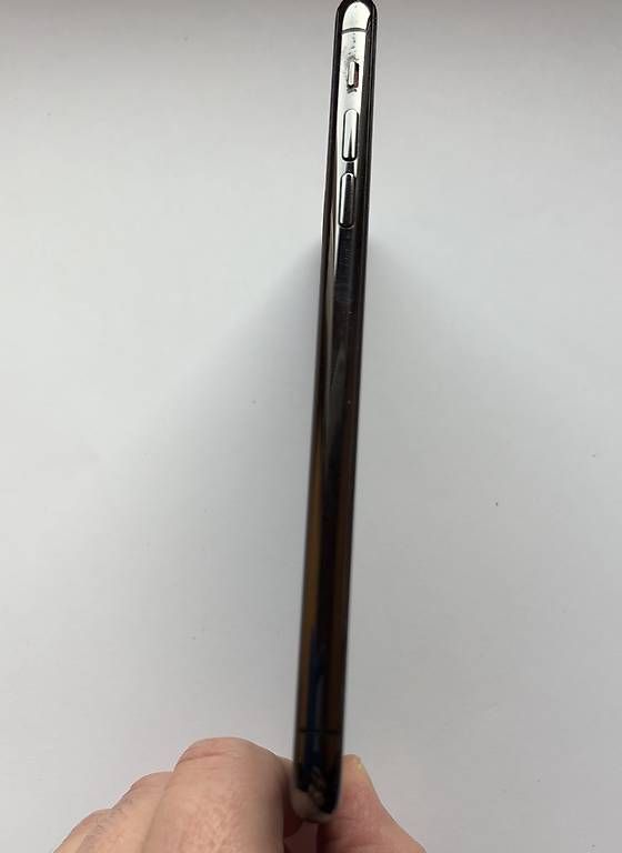 Handys / Smartphones: iphone 11 Pro Max – Gebraucht aus Gurmels von KayEltrich1988 2