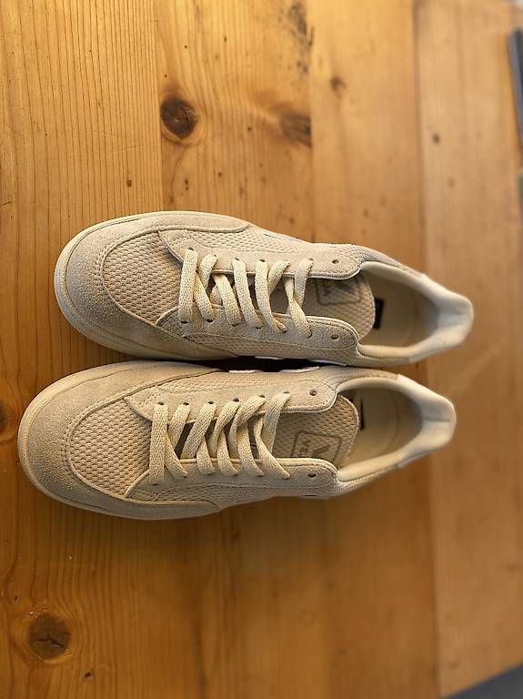 Damenschuhe: Veja Gr. 38, wie neu! – Gebraucht aus Bremgarten AG von juina 2