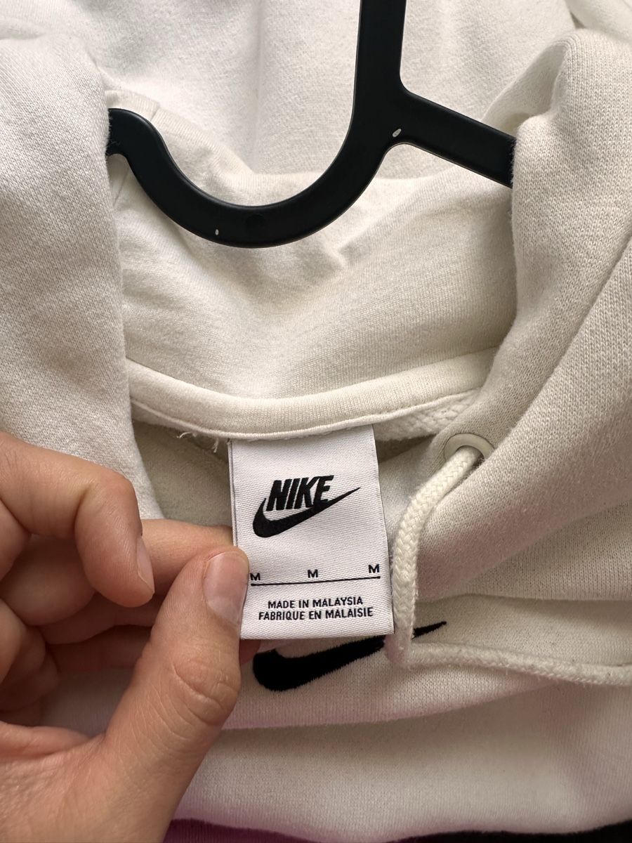 Nike Pullover & Sweatshirts: Hoodie Nike – Gebraucht aus Winterthur von mar_8jks 3