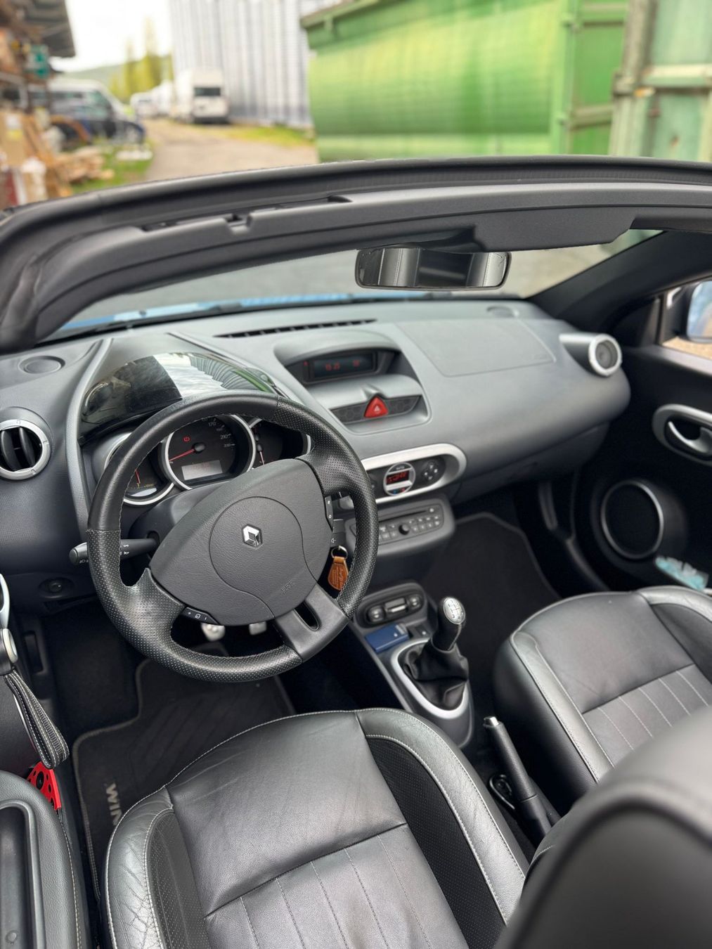 Renault Autos: Renault Wind 1.6 133 Cabrio blau mit Hardtop – Gebraucht aus Schleitheim von waeckerlin 3