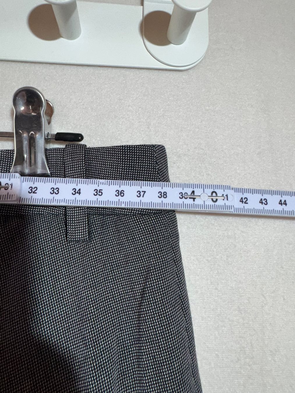 H&M Pantaloni: Stoff Hose von H&M Gr. 36 – Usato da Grosswangen venduto da second_hand_dress 7