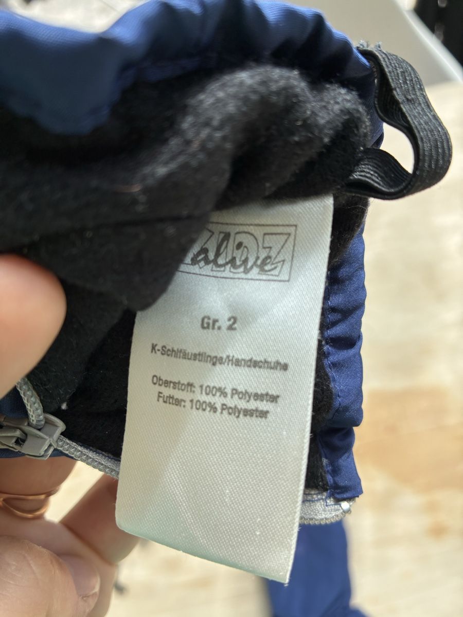 Guanti: 2 Sets Handschuhe für Kinder  – Usato da Wolfwil venduto da NewGirl 4