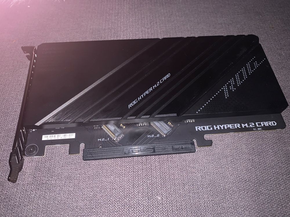 Rog Hyper m.2 Card noch nie gebraucht. (Neu (gemäss Beschreibung)) in ...