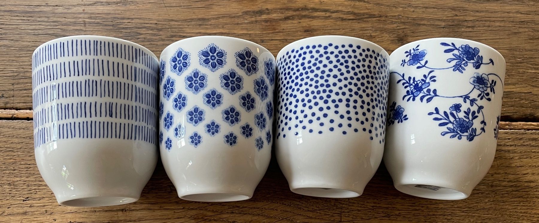 4 Becher (Tassen ohne Henkel), blau-weiss von IKEA, neu (Neu (gemäss Beschreibung)) in Gümligen für CHF 3 – mit Lieferung auf Ricardo kaufen