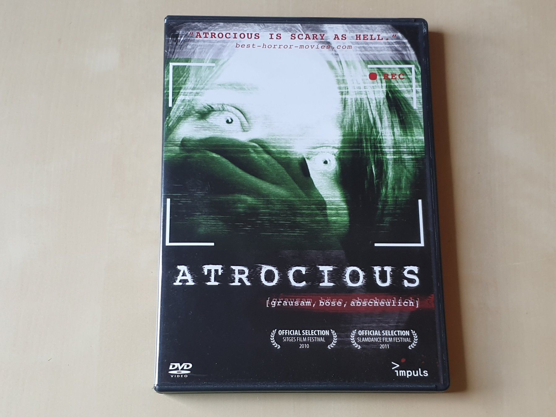Tous les DVDs: Atrocious – D'occasion à Stansstad par collectorsshop