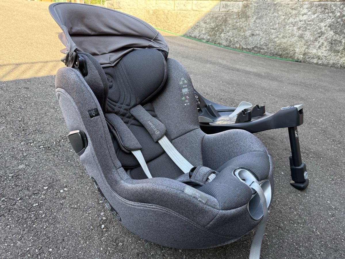 Cybex Sièges auto: Cybex Sirona T i-Size mit Base – D'occasion à Ettingen par guggerli1988