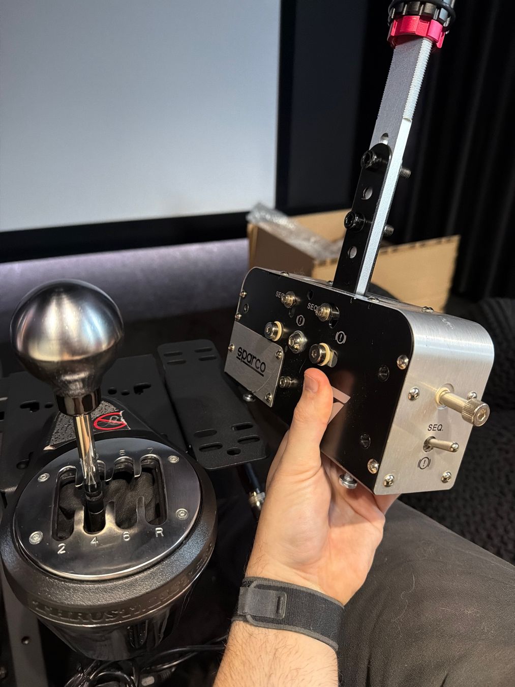 Thrustmaster Controller: Thrustmaster T-GT II Set + T-LCM + TH8A + Handbremse + Stand – Usato da Flurlingen venduto da raoulron 4