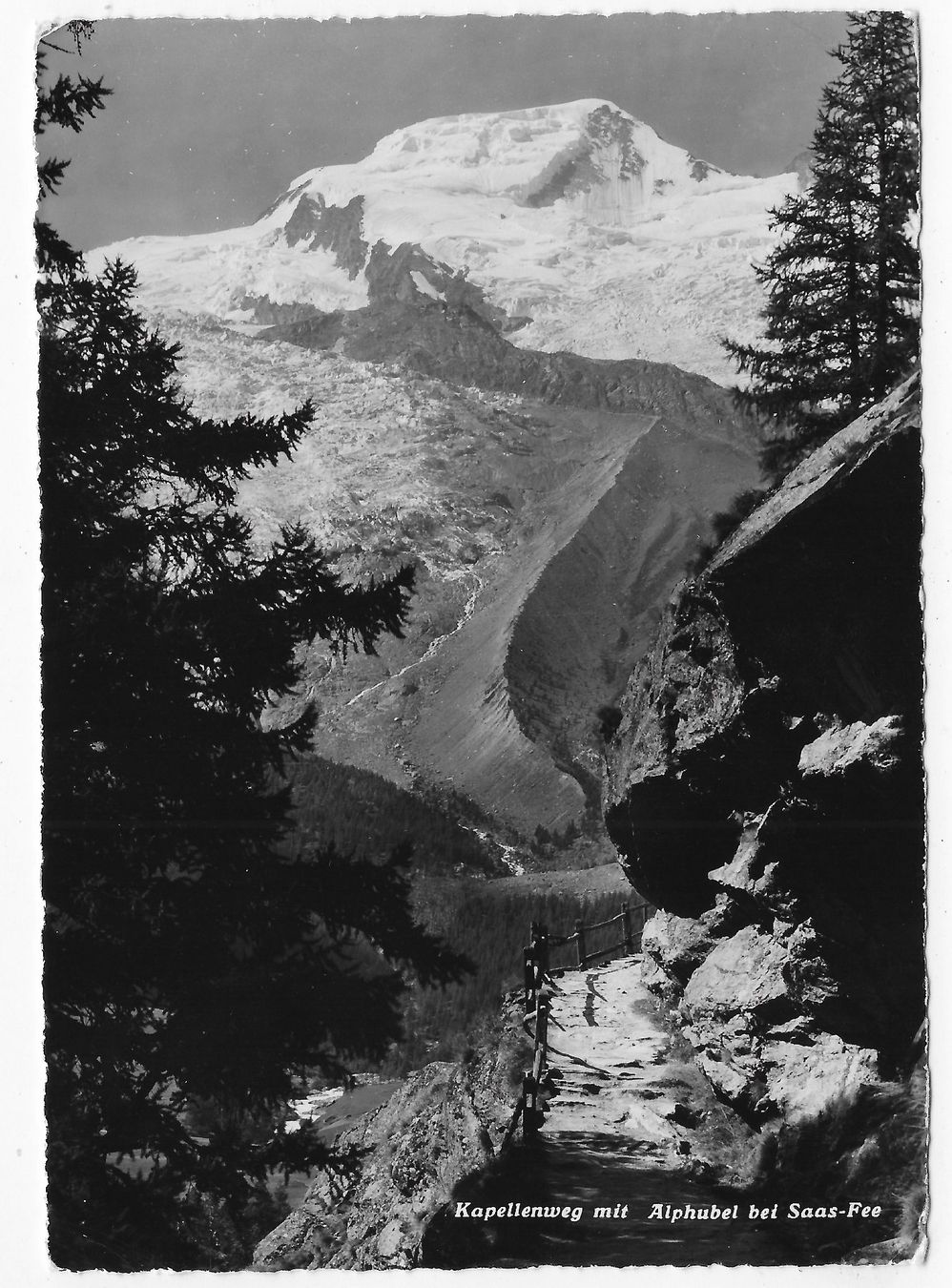 Cartoline postali: Kappelenweg mit Alphubel bei Saas-Fee – Usato da Hefenhofen venduto da Richsalz