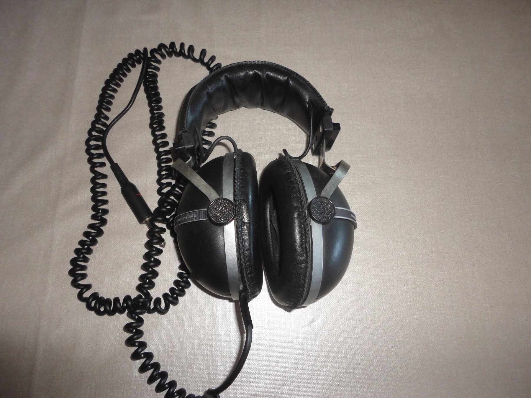Pioneer Kopfhörer: Pioneer SE-305 casque vintage – Gebraucht aus Morges von toutoccaz