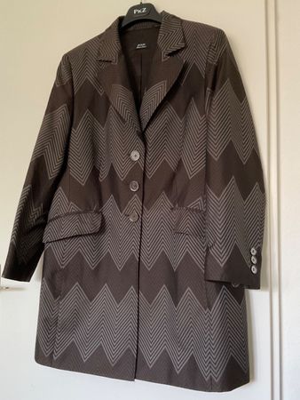 BASLER Long Blazer Gehrock Gr 44 braun, neuwertig/neu