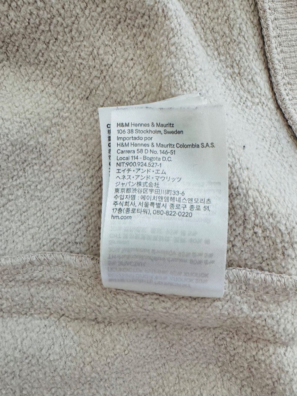 H&M Maglioni & Felpe: PULLOVER SWEATSHIRT – Usato da Zürich venduto da Mina_09 9