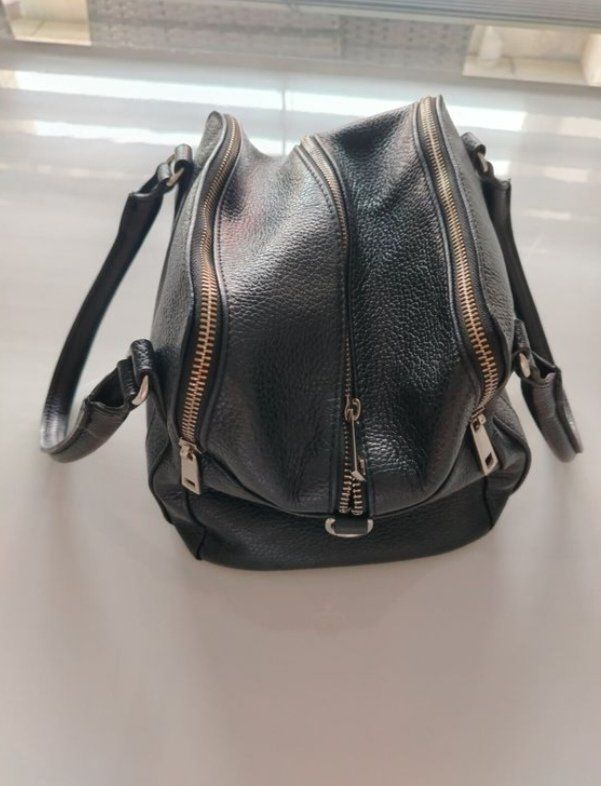 Taschen für Damen: Echt Leder Handtasche schwarz – Gebraucht aus Winterthur von rsi_mcg9 1