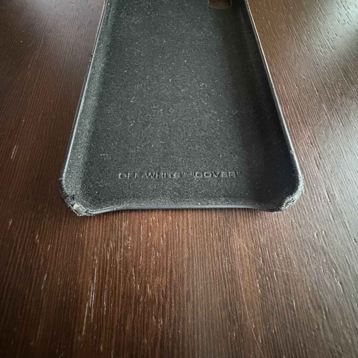 Off-White Coques & Protection écran: Off-White iPhone XS Max Hülle – D'occasion à Uetikon am see par seller.2020 5