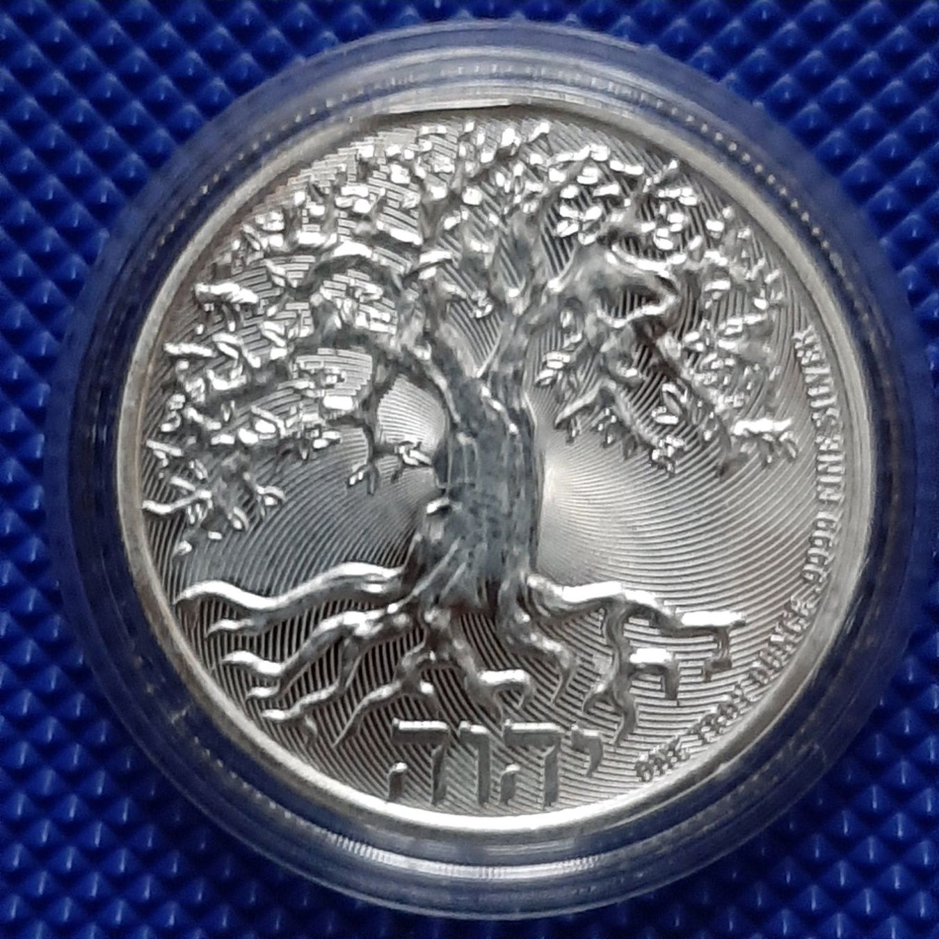Tutti le monete: Tree of Life 1oz Silver 2023 – Nuovo (secondo la descrizione) da Carouge GE venduto da cecob0909