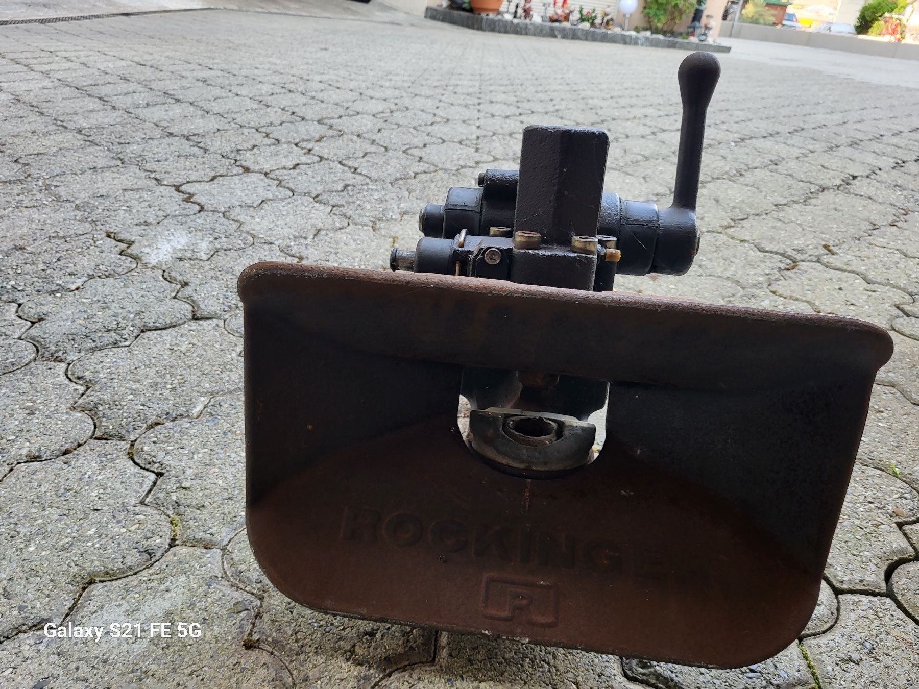 Ganci per rimorchio: Anhängerkupplung Rockinger Neu – Nuovo (secondo la descrizione) da Galgenen venduto da mk8_mc9b