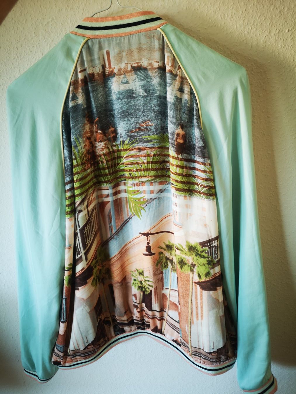 Esprit Giacche: Leichter ESPRIT Jacke Gr.L /40 – Usato da Oberengstringen venduto da dor_f5l6 6