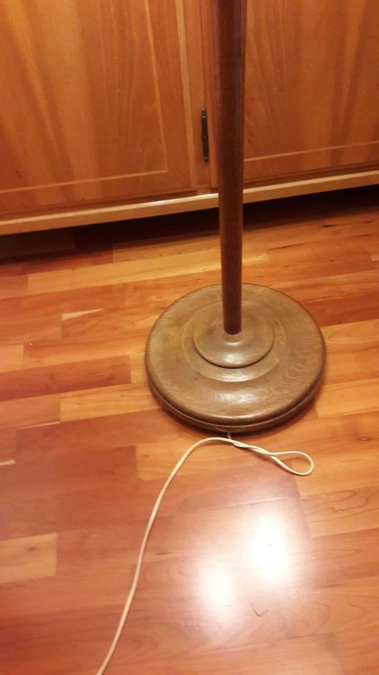 Altro in Decorazioni & Accessori: Ständerlampe Antik – Usato da Basel venduto da Dylan1994 3