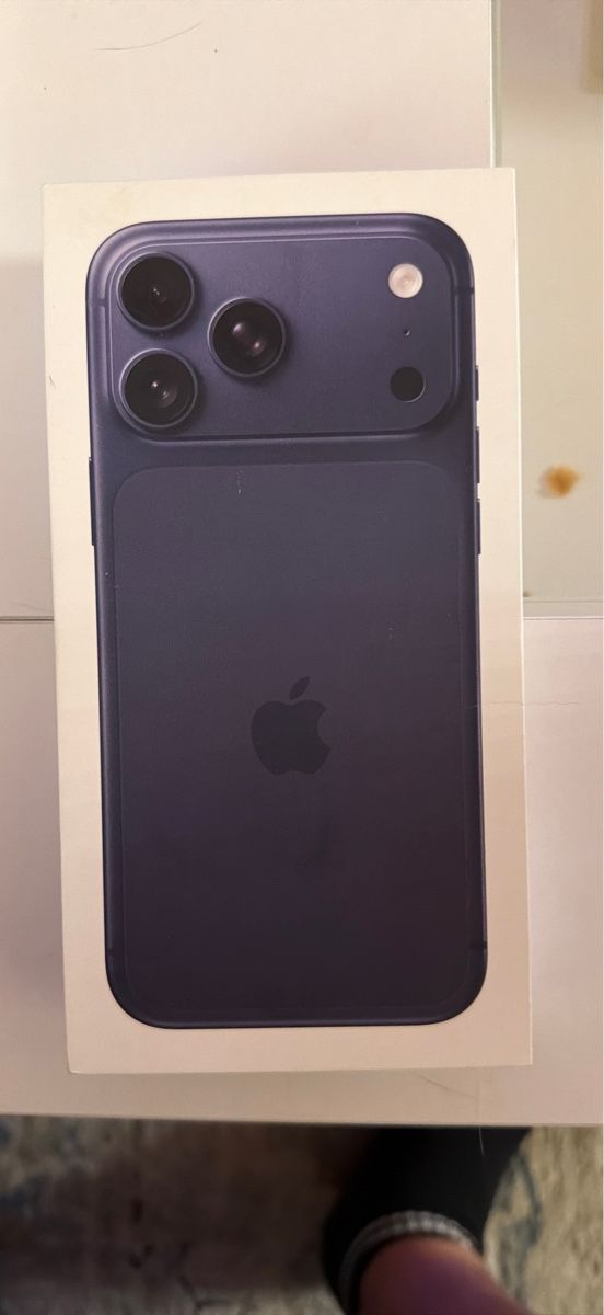 Apple Portables: iPhone 17 pro max 256GB – Neuf (Voir description) à Zürich par Yoni_to