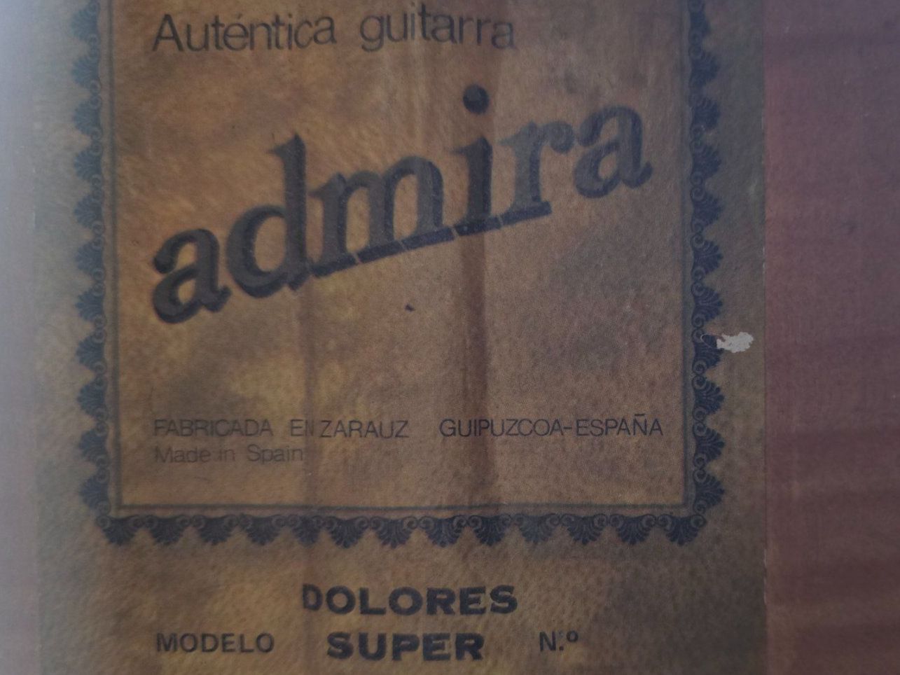 Strumenti musicali: Gitarre Admira – Usato da Zug venduto da musikundtechnik 2